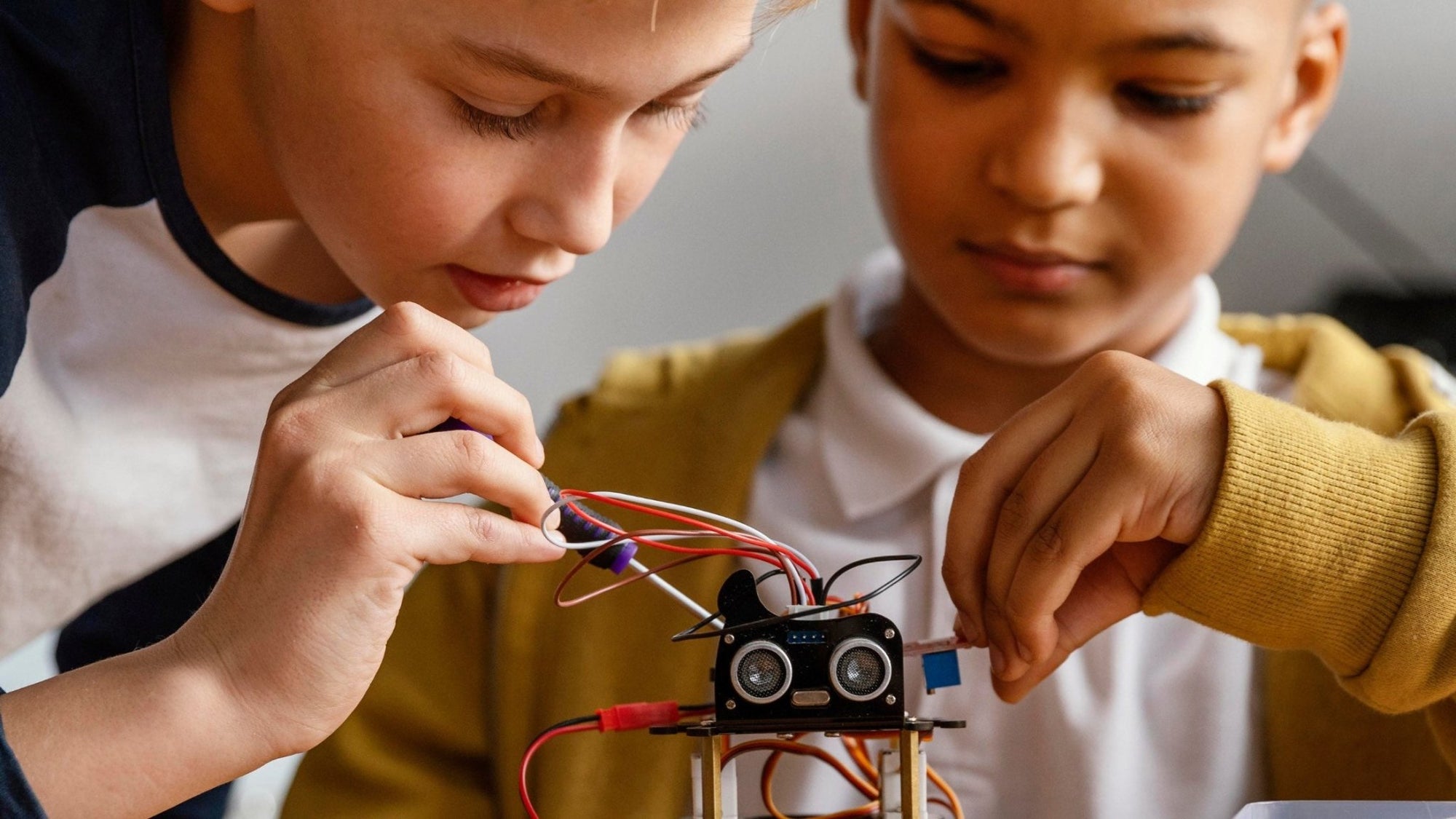 How DIY STEAM Activities Can Help Educate & Inspire Kids  - Inspirely | STEAM Education